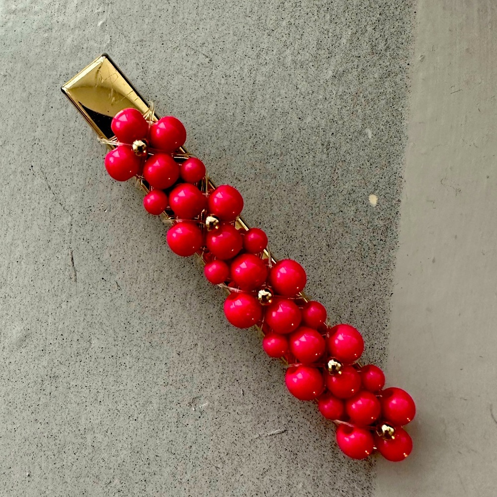 Cute hair clip
